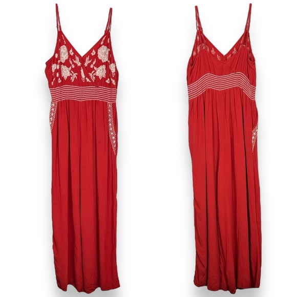 American Eagle Red Embroidered Double Strap Smocked Sleeveless Jumpsuit size XL - Picture 2 of 9